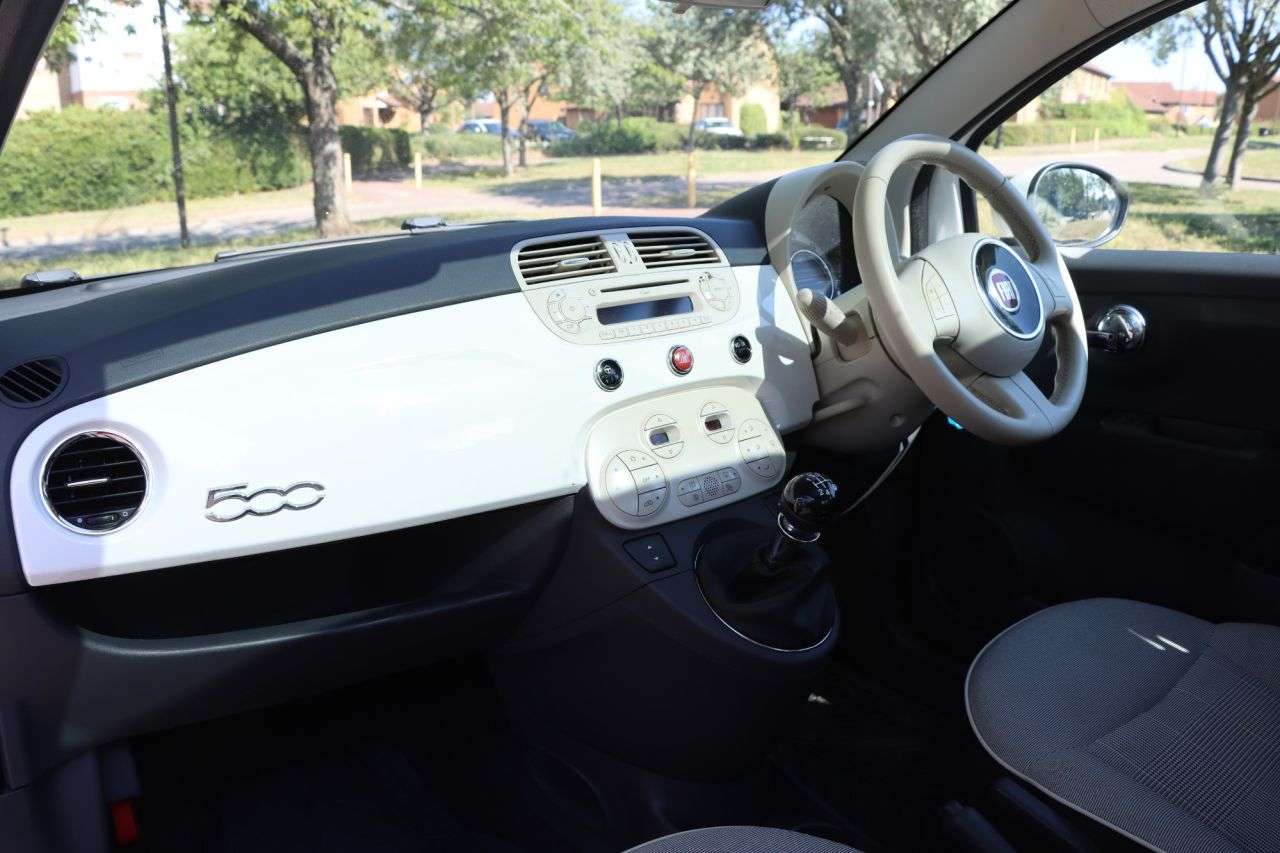 2015 FIAT 500 2015 FIAT 500