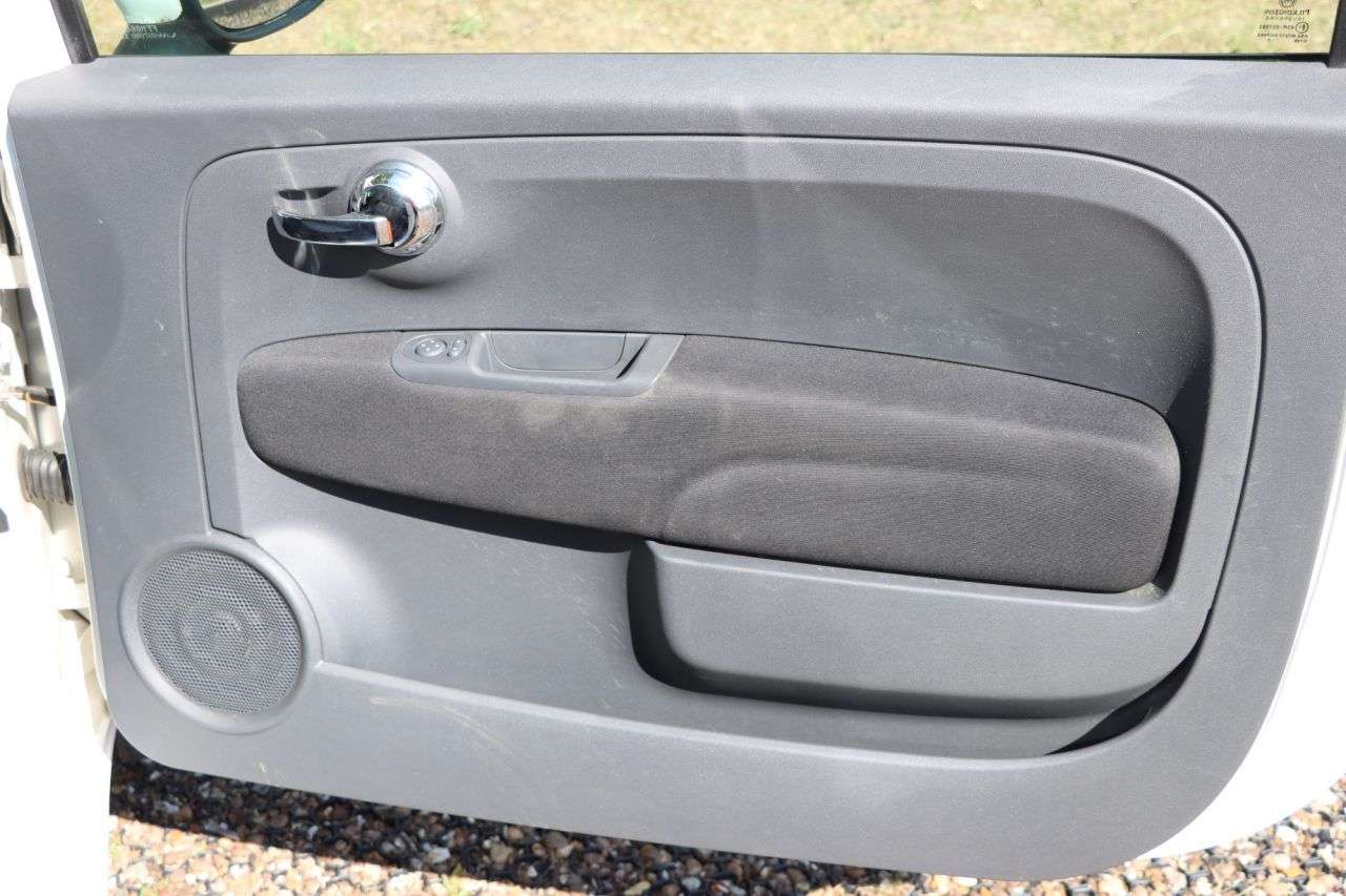 2015 FIAT 500 2015 FIAT 500