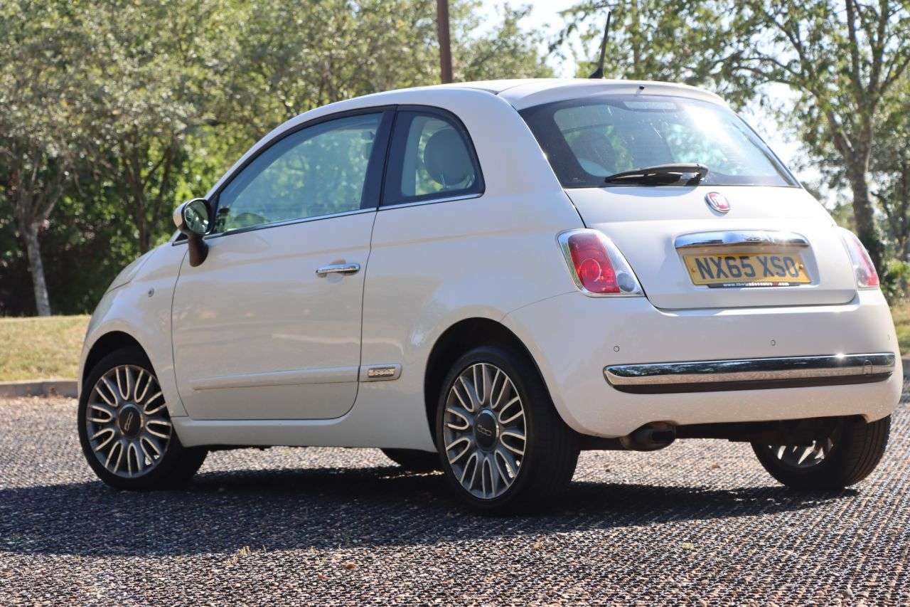 2015 FIAT 500 2015 FIAT 500