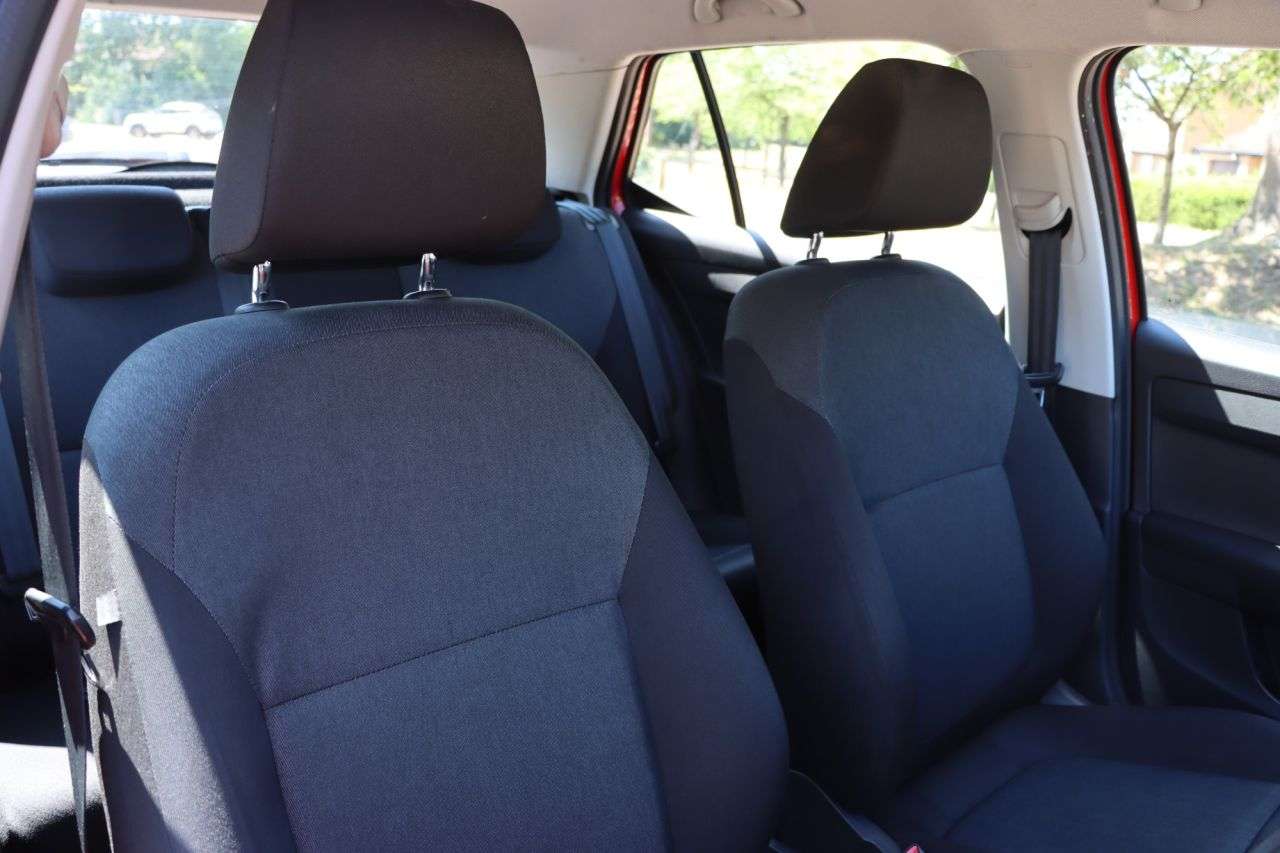2015 SKODA FABIA 2015 SKODA FABIA