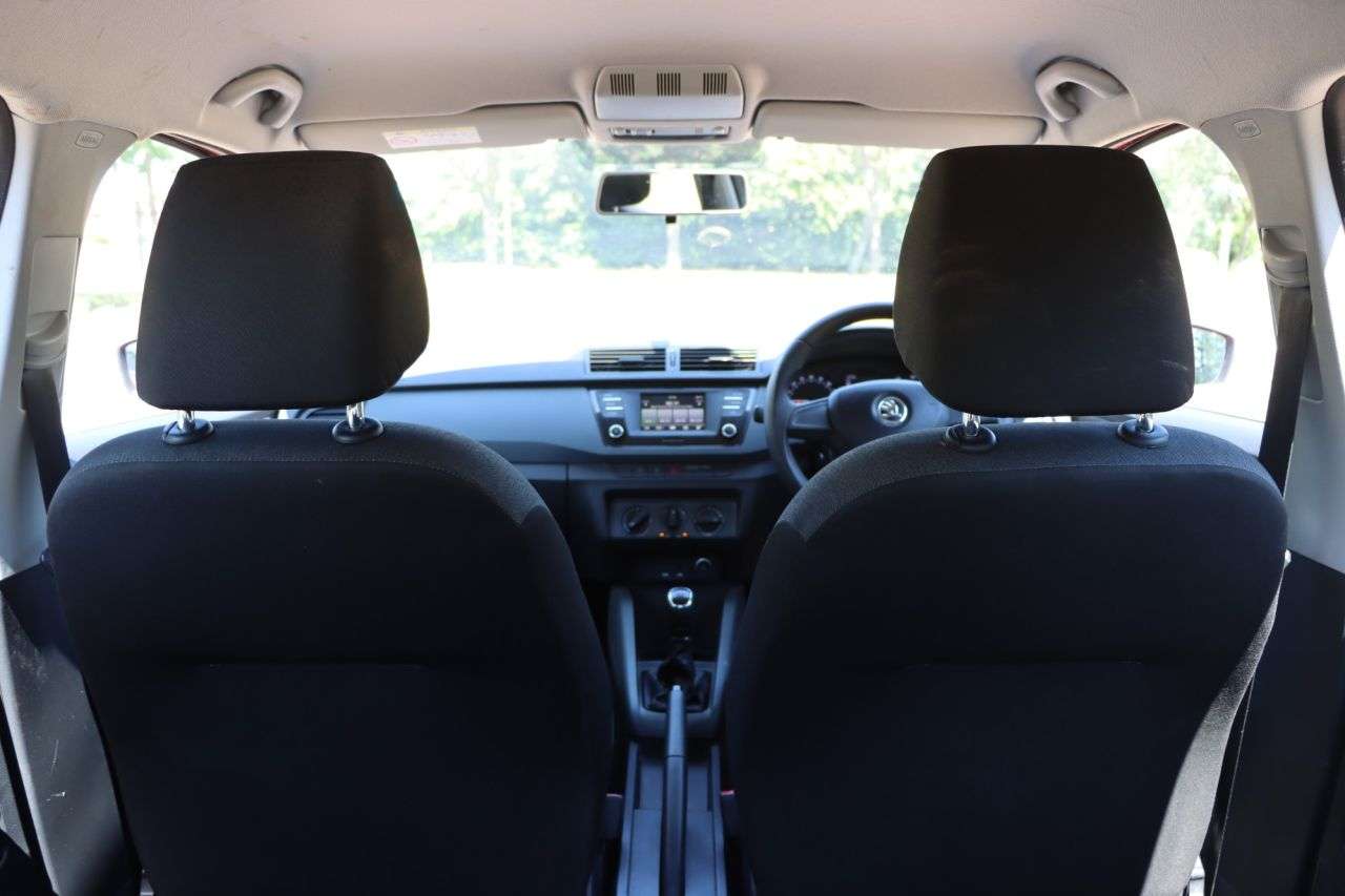 2015 SKODA FABIA 2015 SKODA FABIA