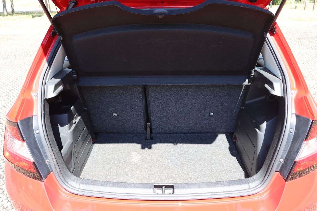 2015 SKODA FABIA 2015 SKODA FABIA