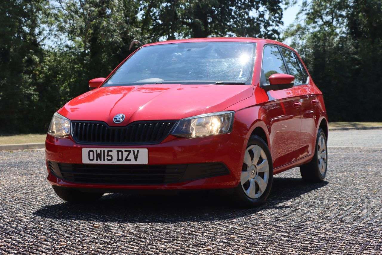 2015 SKODA FABIA 2015 SKODA FABIA
