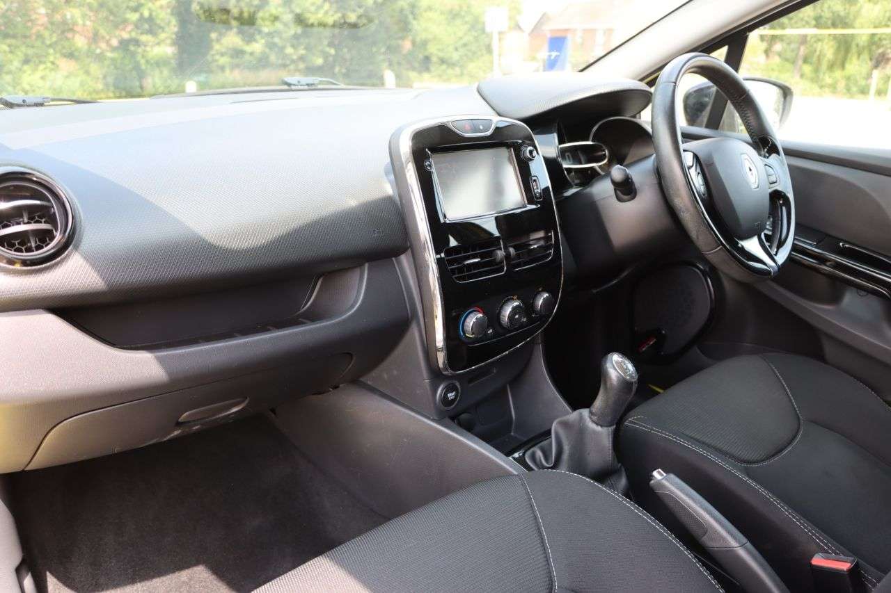 2014 RENAULT CLIO 2014 RENAULT CLIO