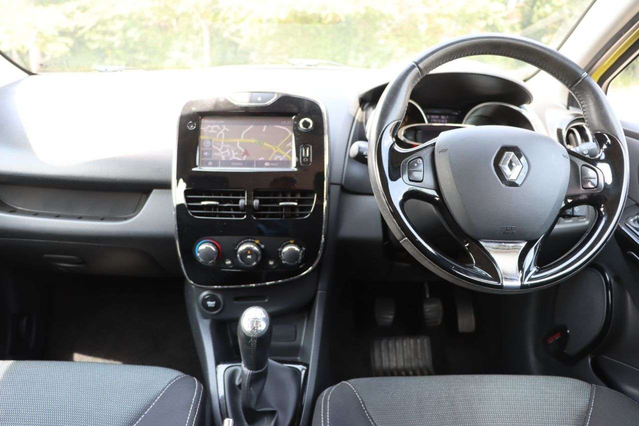 2014 RENAULT CLIO 2014 RENAULT CLIO