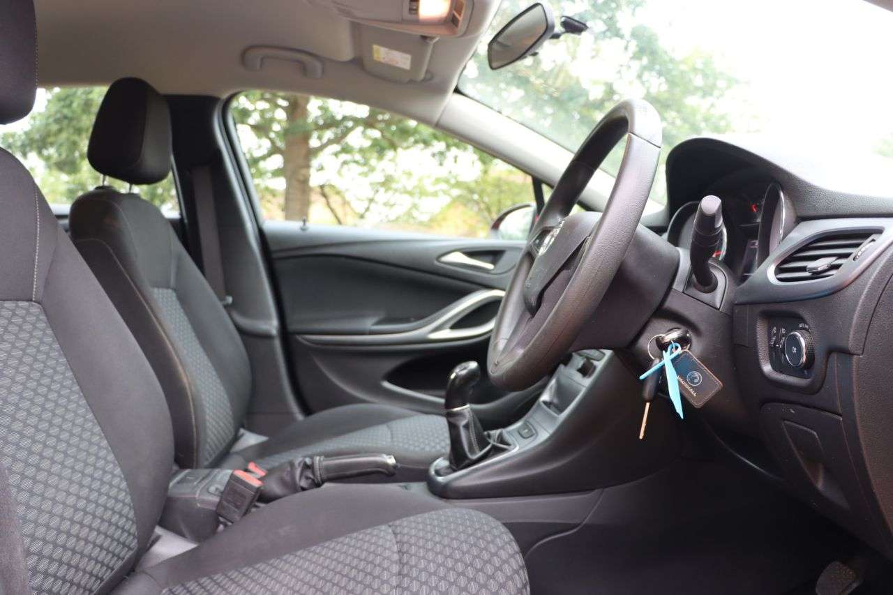 2017 VAUXHALL ASTRA 2017 VAUXHALL ASTRA