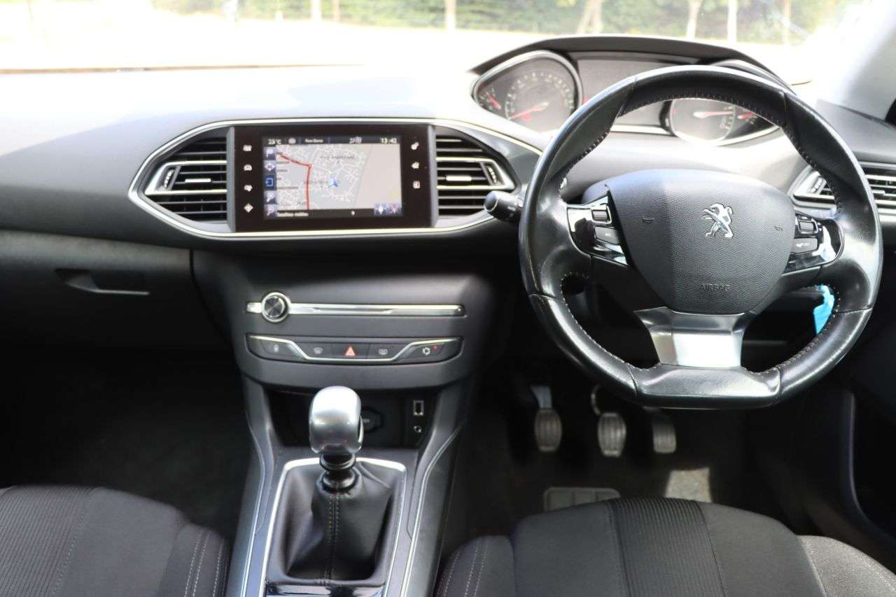 2014 PEUGEOT 308 2014 PEUGEOT 308