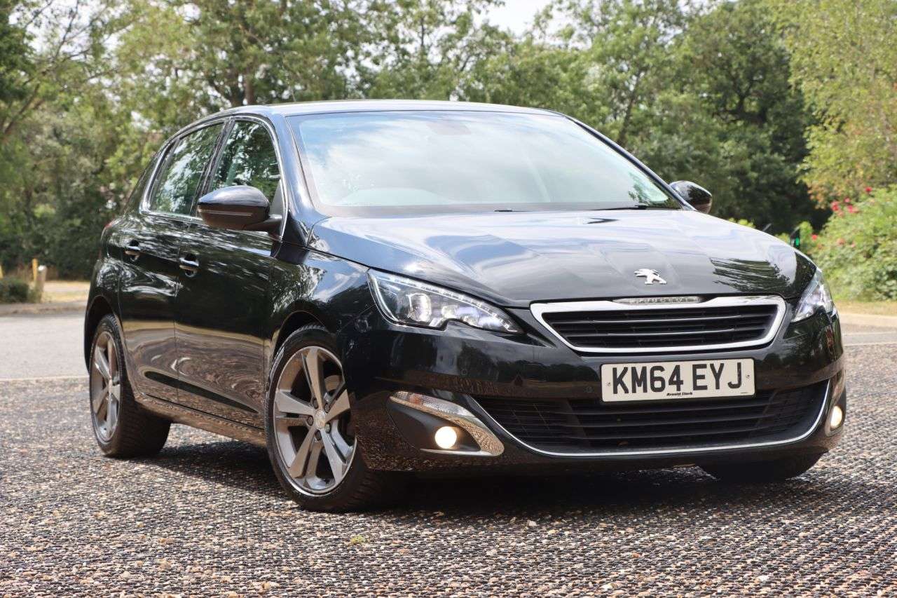 A 2014 PEUGEOT 308 1.6 e-HDi Allure Hatchback 5dr Diesel Manual Euro 5 (s/s) (115 ps) Just Ser A 2014 PEUGEOT 308 1.6 e-HDi Allure Hatchback 5dr Diesel Manual Euro 5 (s/s) (115 ps) Just Ser