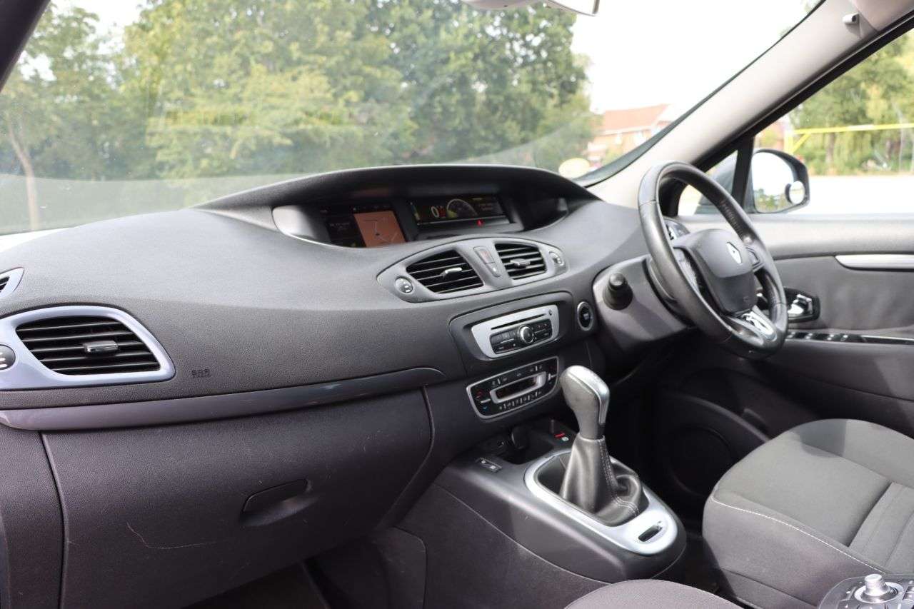 2015 RENAULT GRAND SCENIC 2015 RENAULT GRAND SCENIC
