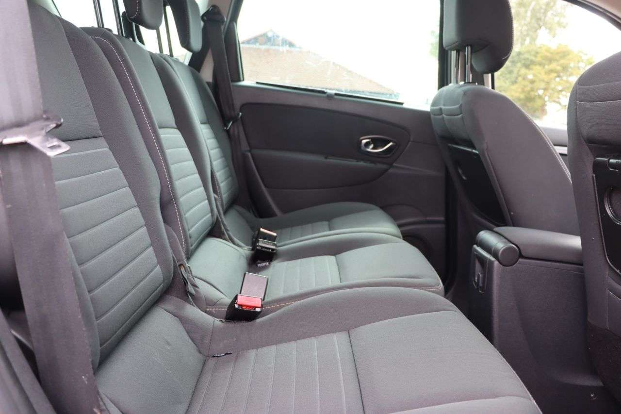 2015 RENAULT GRAND SCENIC 2015 RENAULT GRAND SCENIC