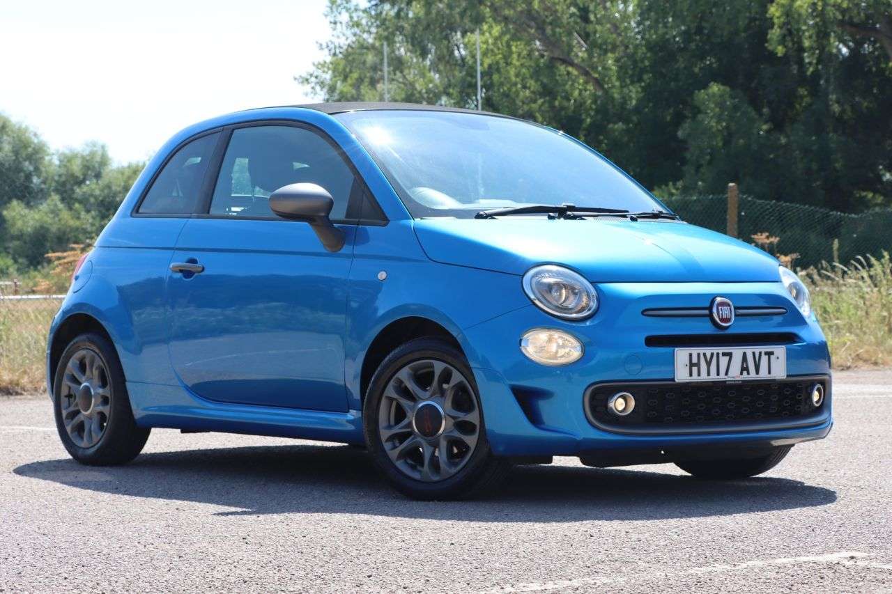 A 2017 FIAT 500C 1.2 S Convertible 2dr Petrol Manual Euro 6 (s/s) (69 bhp) Just Serviced Rea A 2017 FIAT 500C 1.2 S Convertible 2dr Petrol Manual Euro 6 (s/s) (69 bhp) Just Serviced Rea
