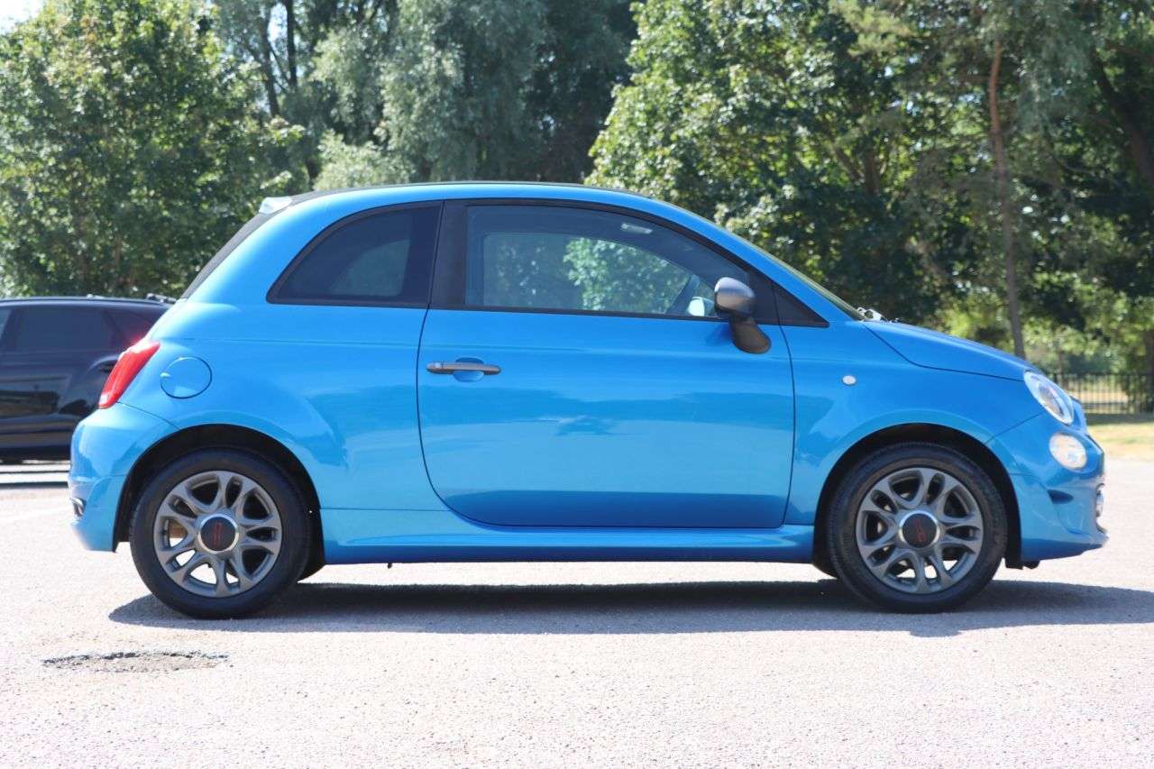 2017 FIAT 500C 2017 FIAT 500C