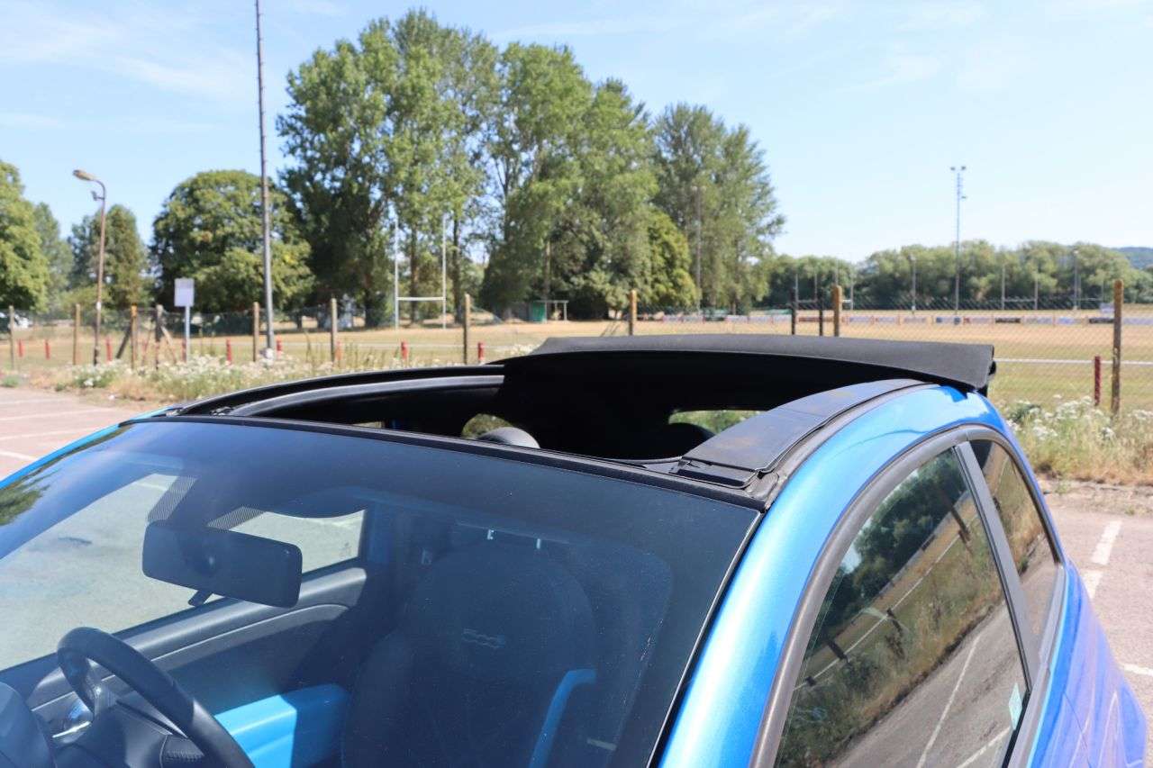 2017 FIAT 500C 2017 FIAT 500C