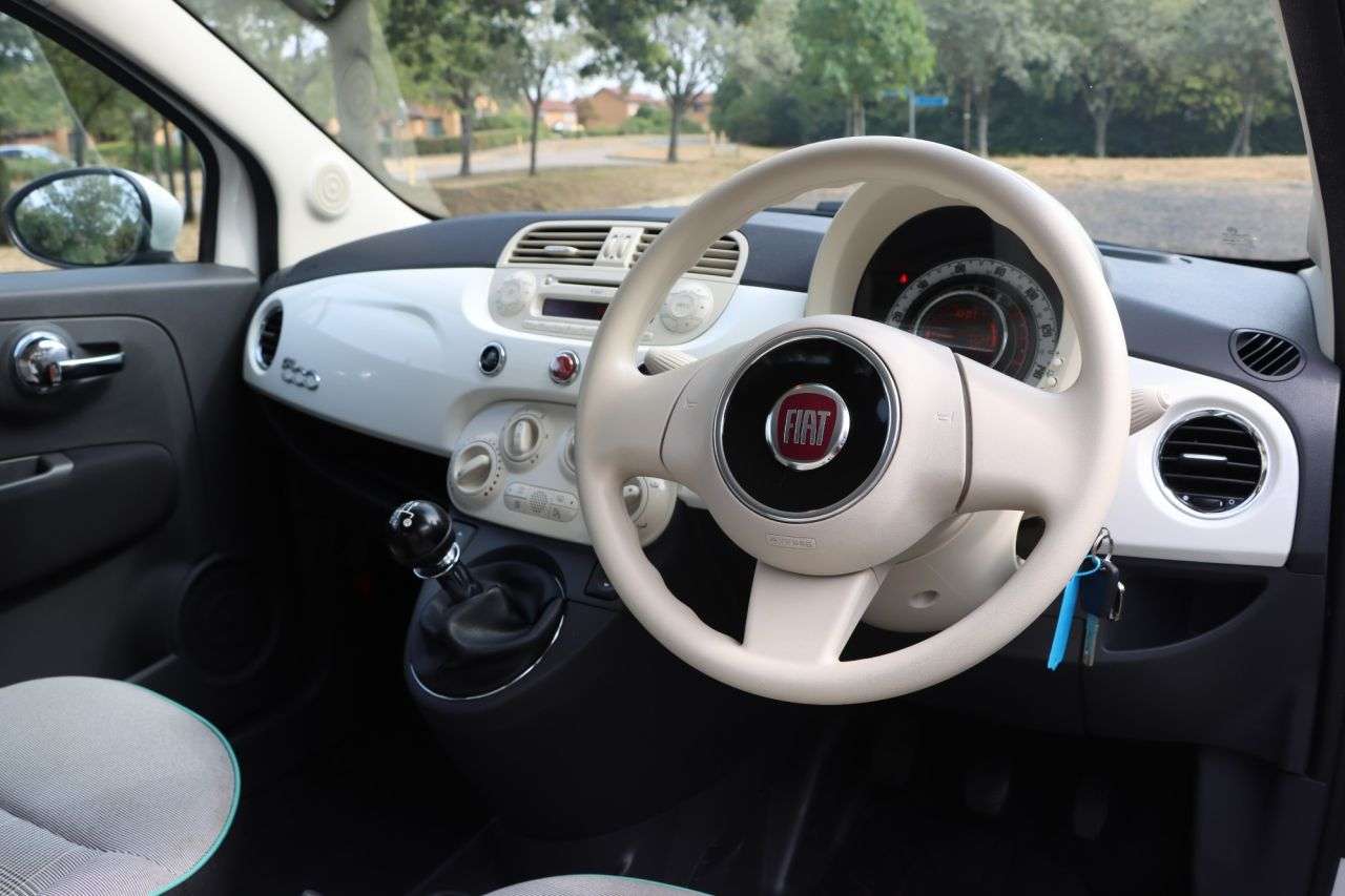 2015 FIAT 500 2015 FIAT 500