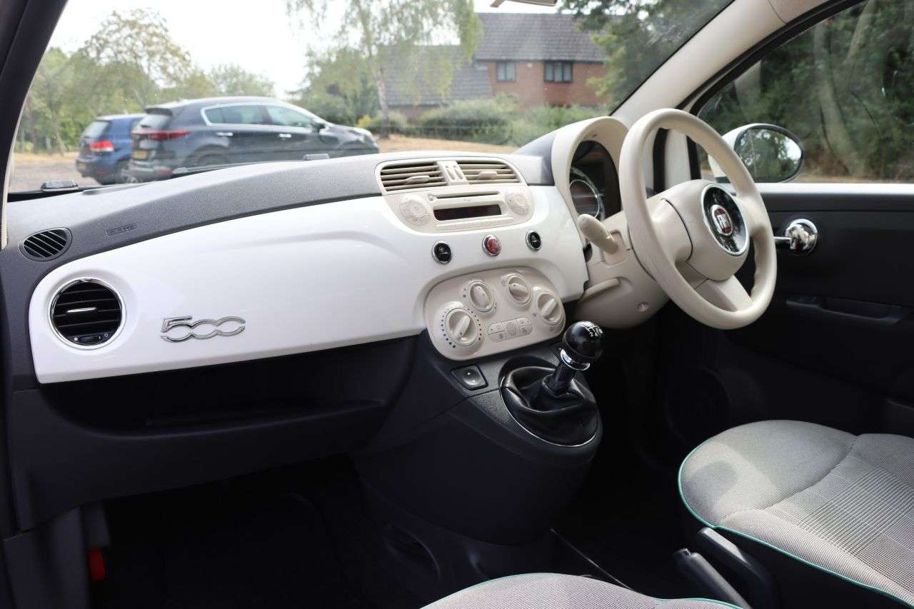 2015 FIAT 500 2015 FIAT 500