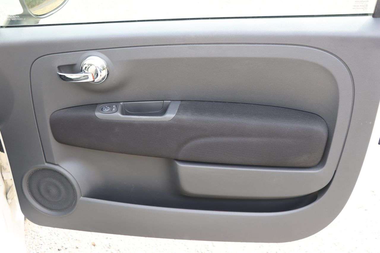 2015 FIAT 500 2015 FIAT 500