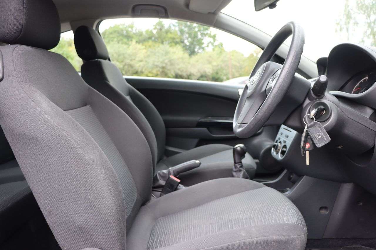 2011 VAUXHALL CORSA 2011 VAUXHALL CORSA