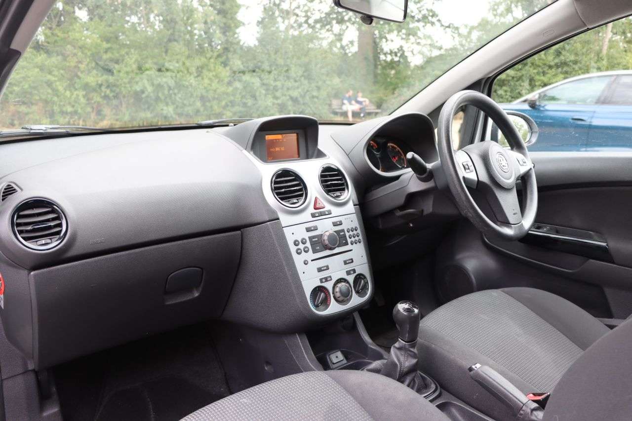 2011 VAUXHALL CORSA 2011 VAUXHALL CORSA