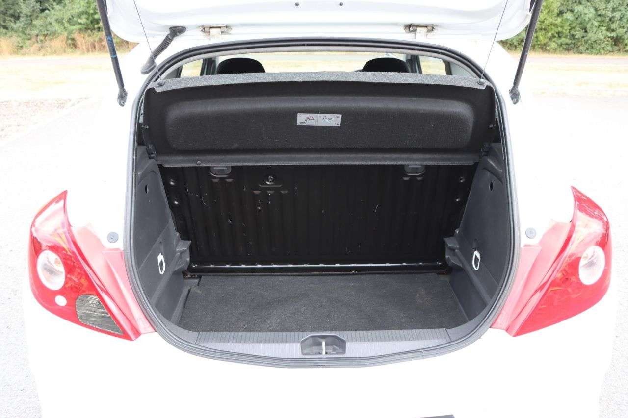 2011 VAUXHALL CORSA 2011 VAUXHALL CORSA