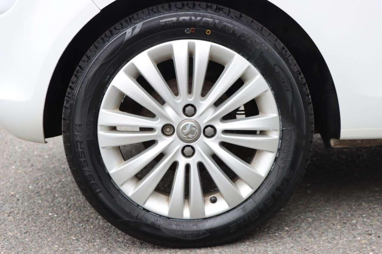 2011 VAUXHALL CORSA 2011 VAUXHALL CORSA