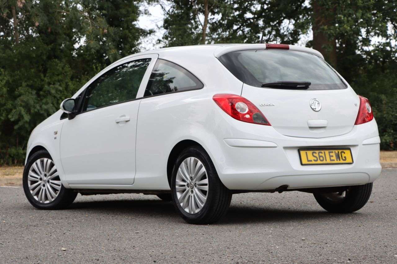 2011 VAUXHALL CORSA 2011 VAUXHALL CORSA