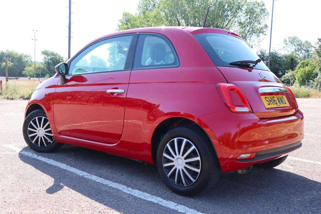 A 2016 FIAT 500 1.2 Pop Hatchback 3dr Petrol Manual Euro 6 (s/s) (69 bhp) Just Serviced Rea A 2016 FIAT 500 1.2 Pop Hatchback 3dr Petrol Manual Euro 6 (s/s) (69 bhp) Just Serviced Rea