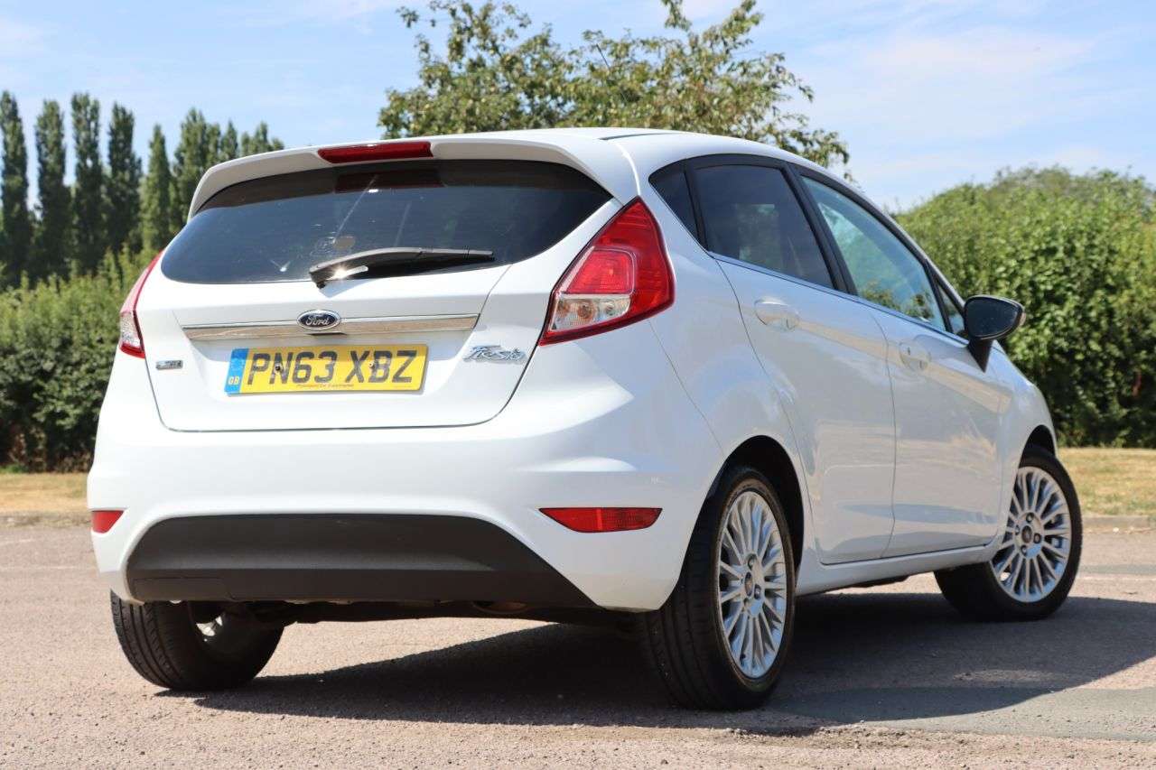 2013 FORD FIESTA 2013 FORD FIESTA