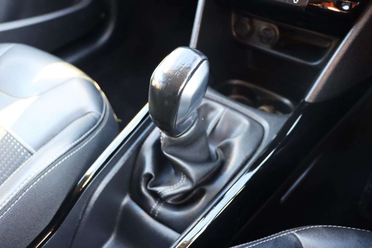 2016 PEUGEOT 2008 2016 PEUGEOT 2008