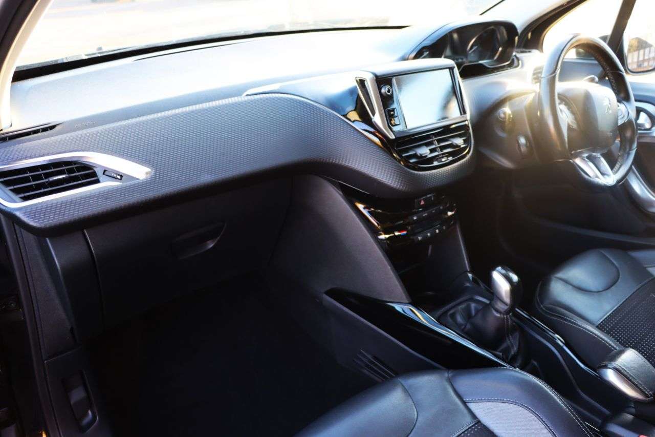 2016 PEUGEOT 2008 2016 PEUGEOT 2008
