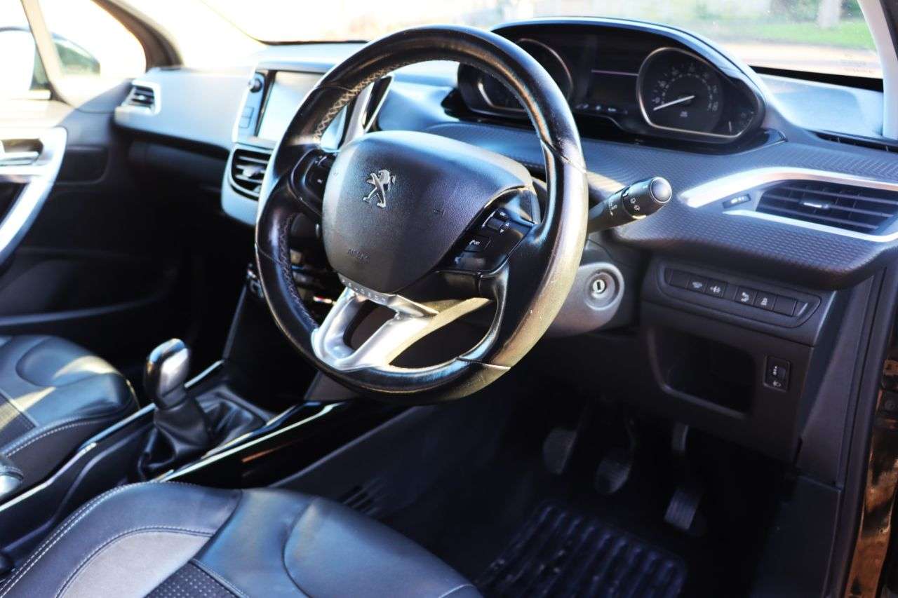 2016 PEUGEOT 2008 2016 PEUGEOT 2008