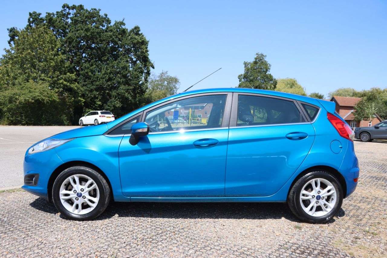 2015 FORD FIESTA 2015 FORD FIESTA