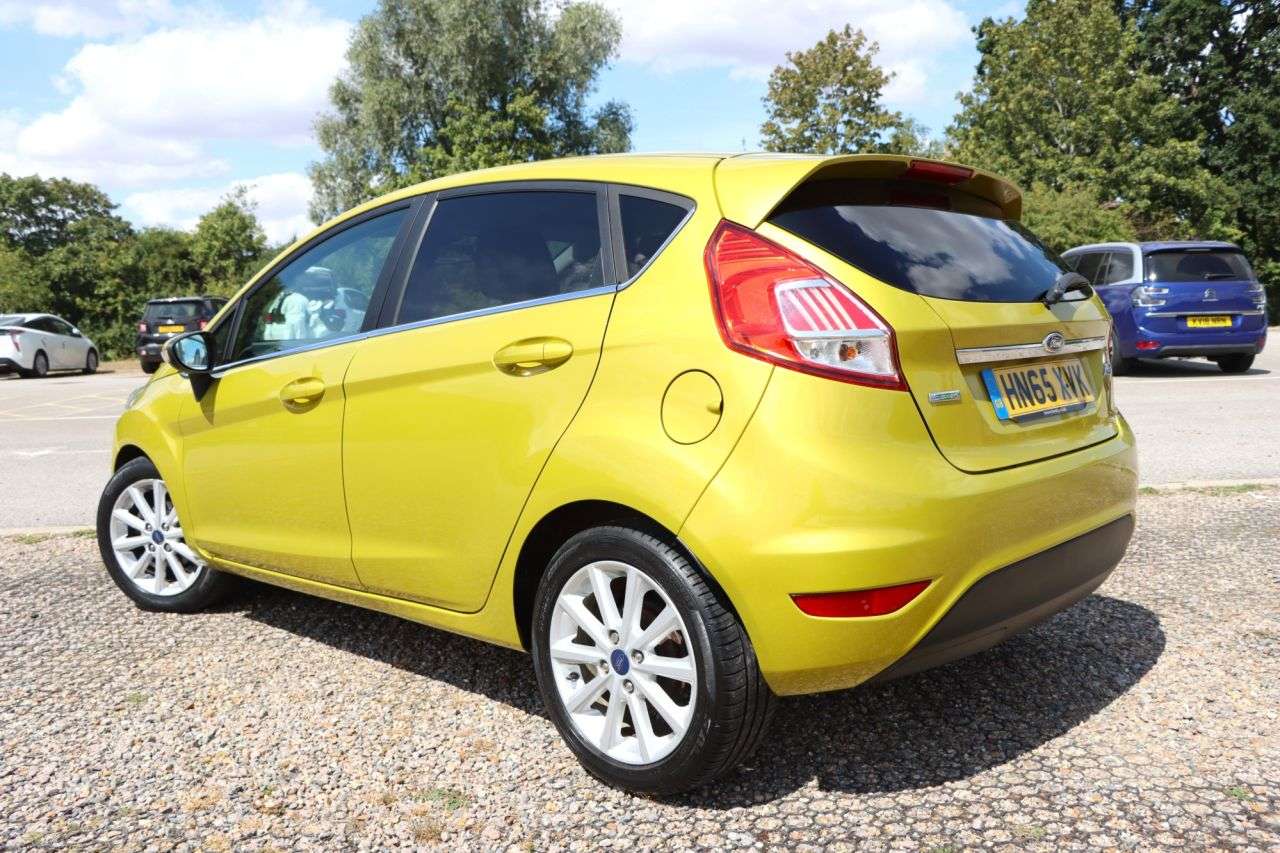 A 2015 FORD FIESTA 1.0T EcoBoost Titanium Hatchback 5dr Petrol Manual Euro 6 (s/s) (100 ps) Ju A 2015 FORD FIESTA 1.0T EcoBoost Titanium Hatchback 5dr Petrol Manual Euro 6 (s/s) (100 ps) Ju