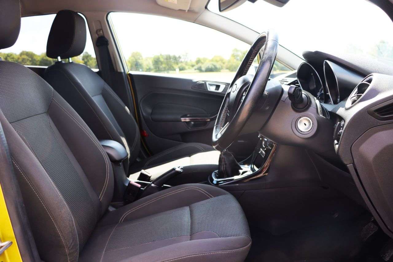 2015 FORD FIESTA 2015 FORD FIESTA