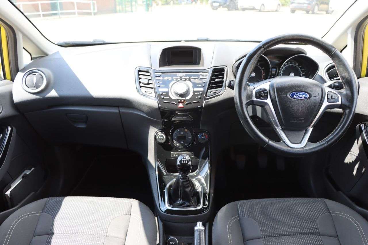 2015 FORD FIESTA 2015 FORD FIESTA
