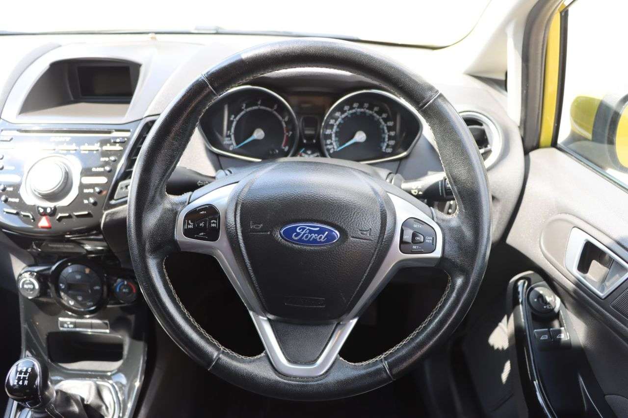 2015 FORD FIESTA 2015 FORD FIESTA