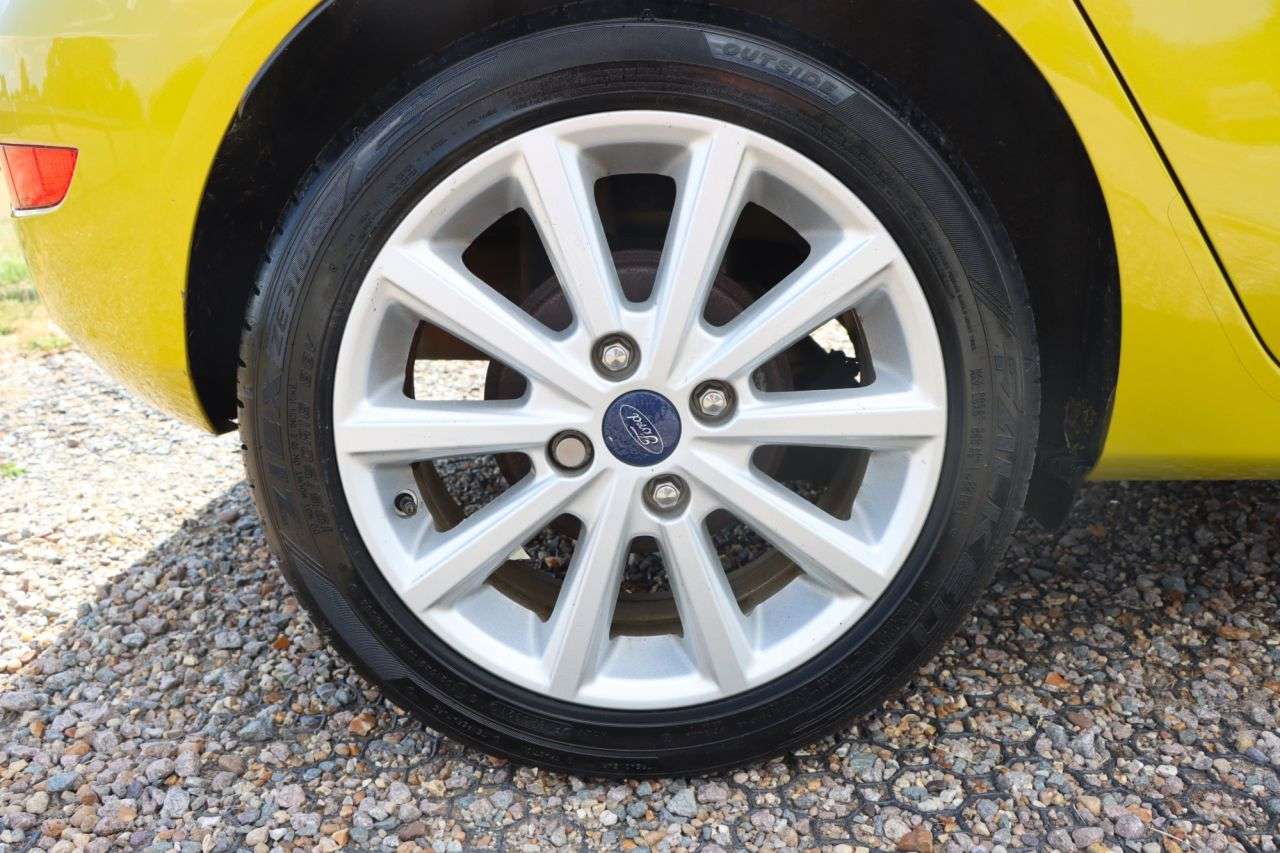 2015 FORD FIESTA 2015 FORD FIESTA