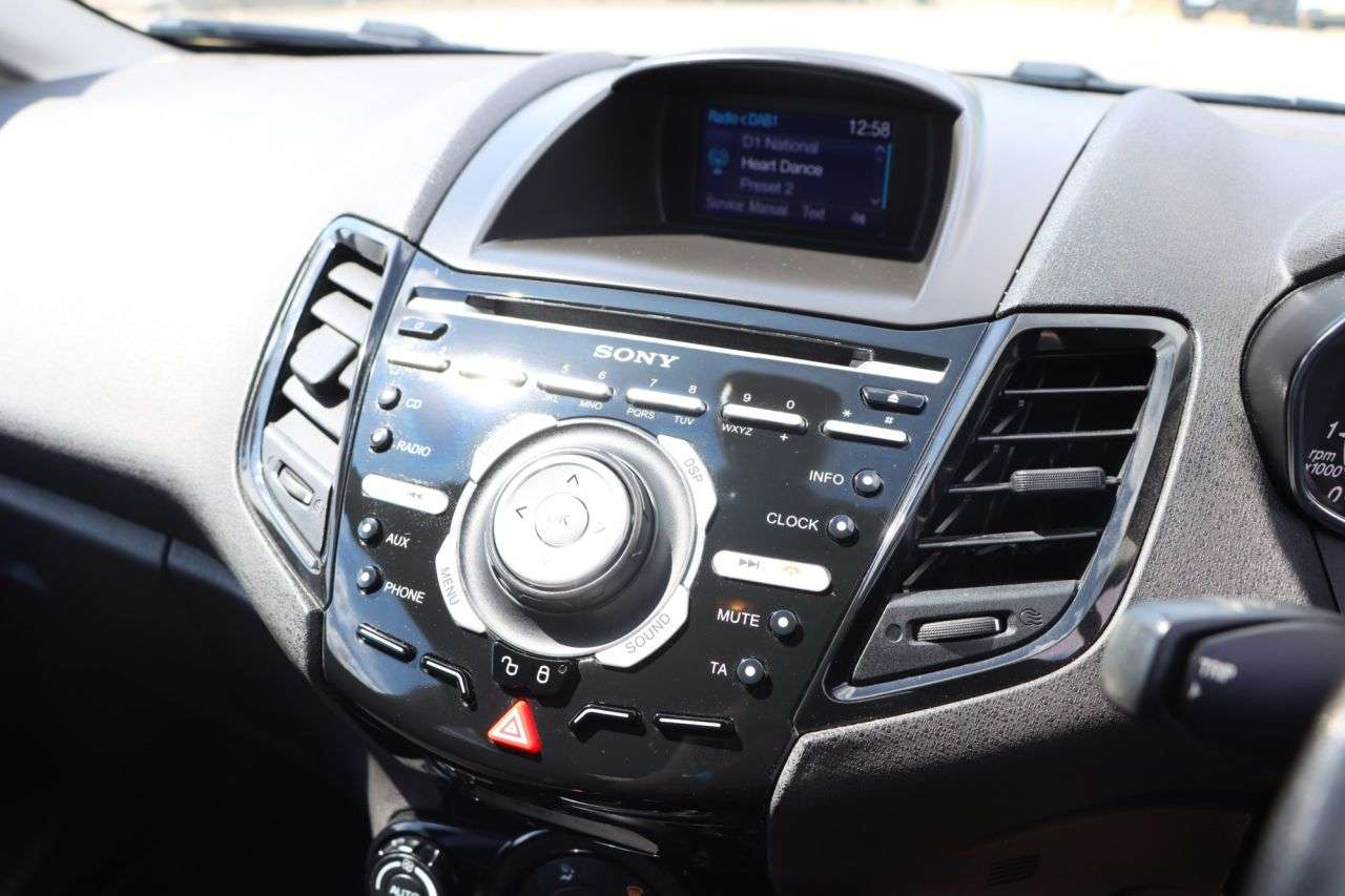 2015 FORD FIESTA 2015 FORD FIESTA