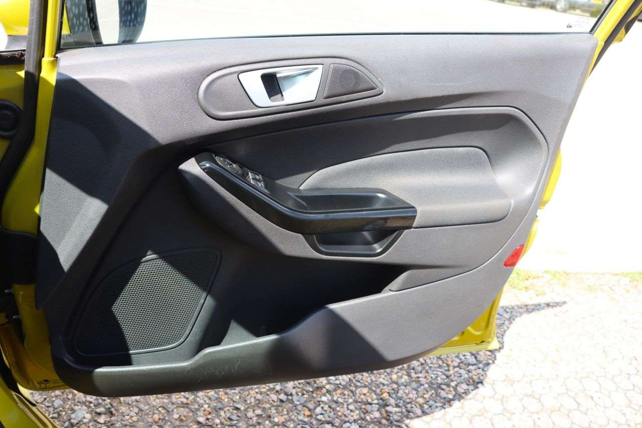 2015 FORD FIESTA 2015 FORD FIESTA