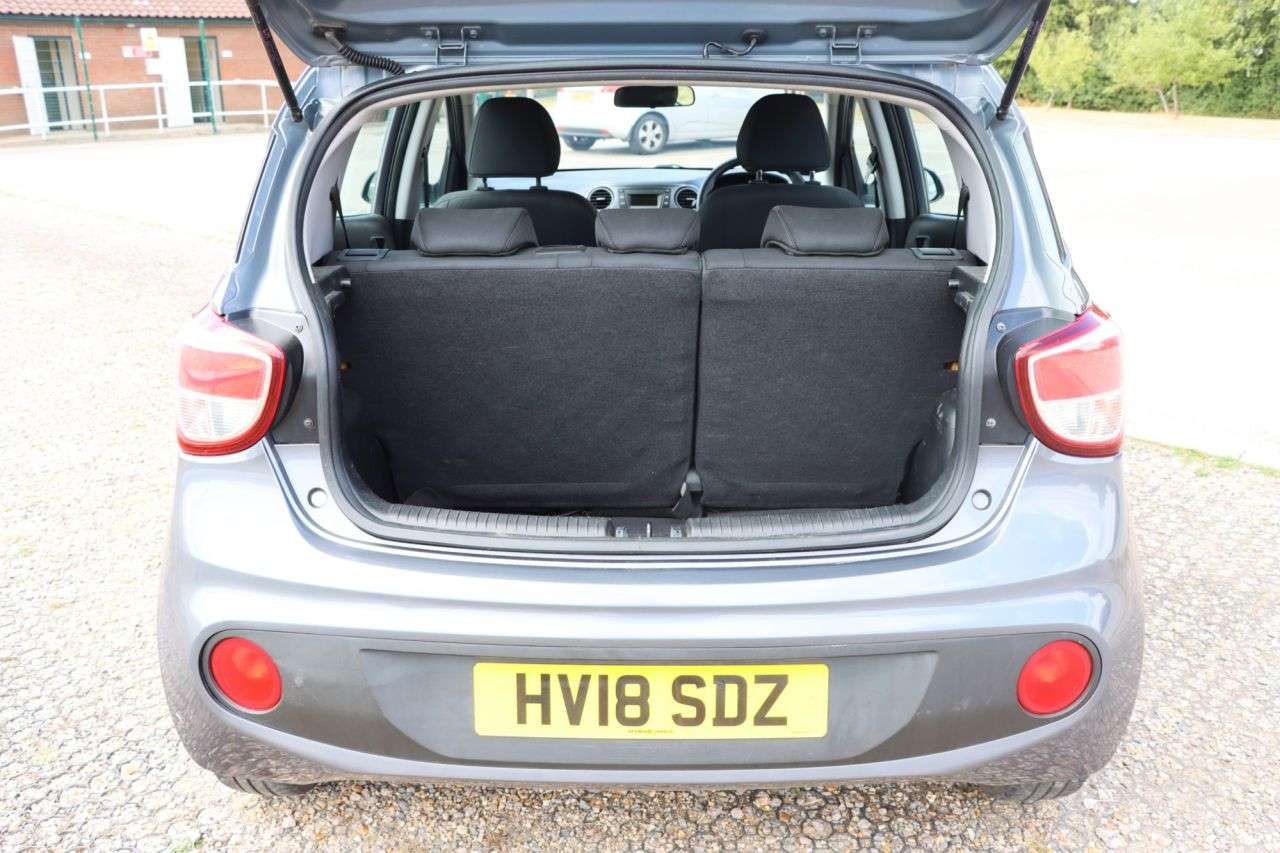 2018 HYUNDAI I10 2018 HYUNDAI I10