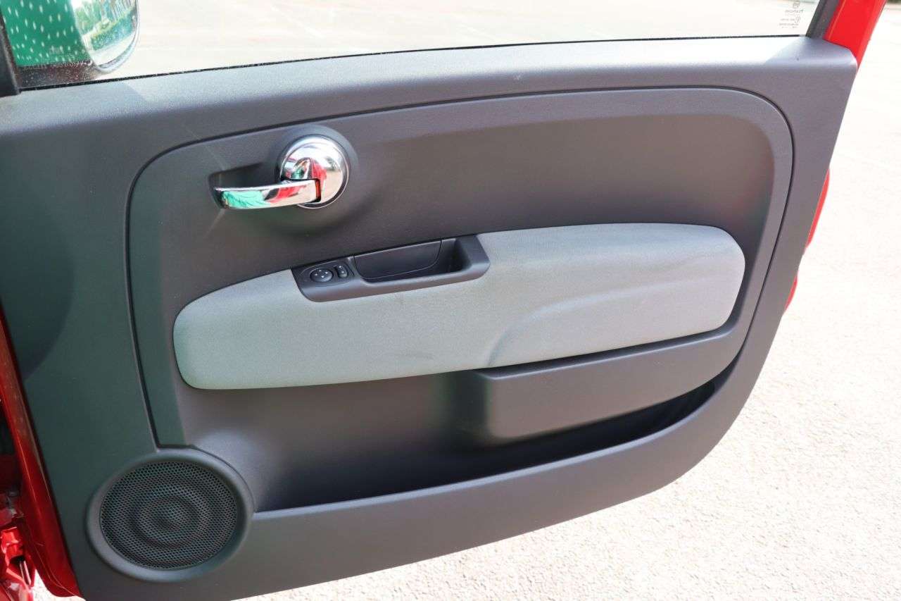 2016 FIAT 500 2016 FIAT 500