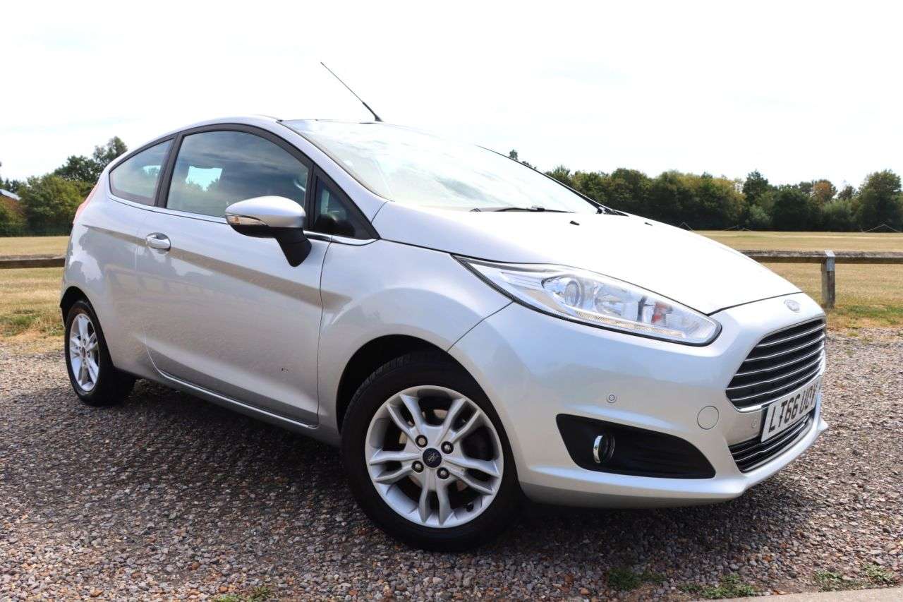 A 2016 FORD FIESTA 1.0T EcoBoost Zetec Hatchback 3dr Petrol Manual Euro 6 (s/s) (100 ps) Just A 2016 FORD FIESTA 1.0T EcoBoost Zetec Hatchback 3dr Petrol Manual Euro 6 (s/s) (100 ps) Just