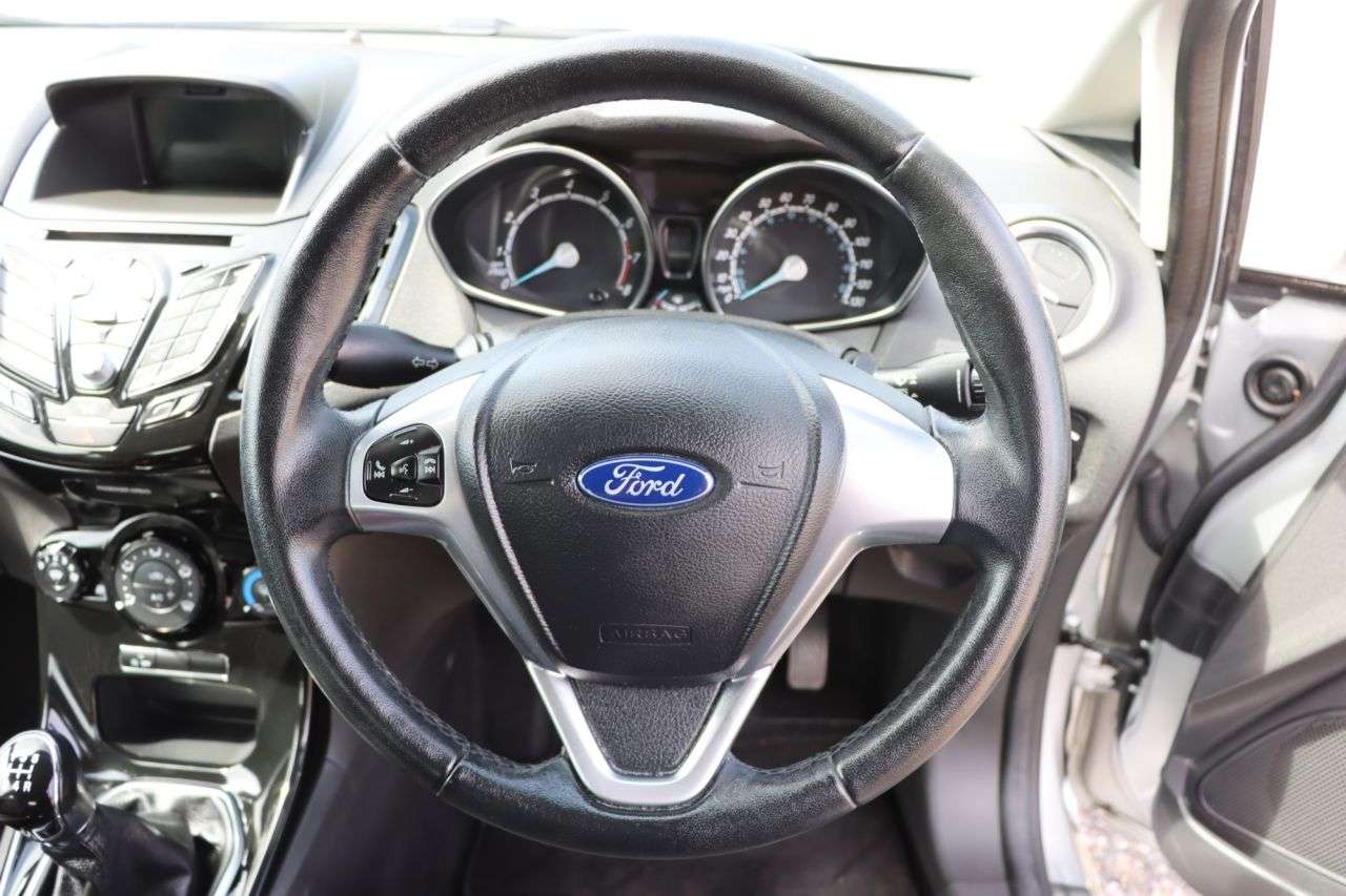 2016 FORD FIESTA 2016 FORD FIESTA