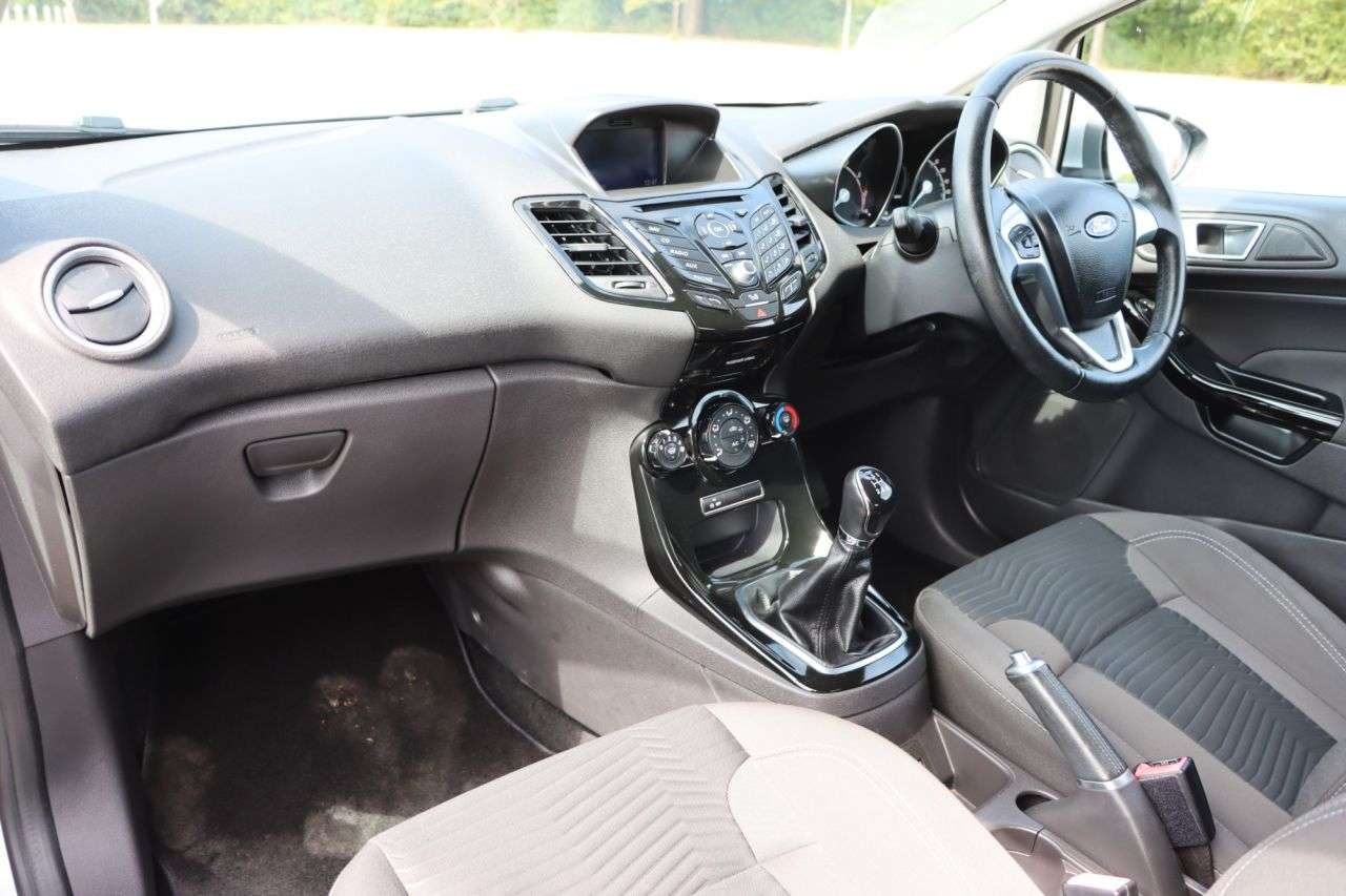 2016 FORD FIESTA 2016 FORD FIESTA