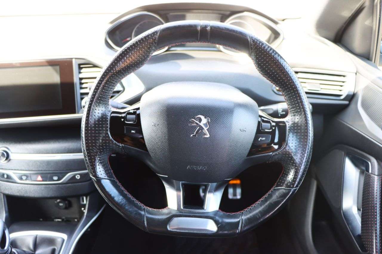 2016 PEUGEOT 308 2016 PEUGEOT 308