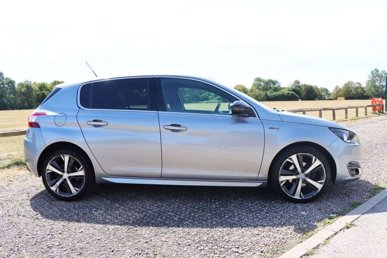 2016 PEUGEOT 308 2016 PEUGEOT 308