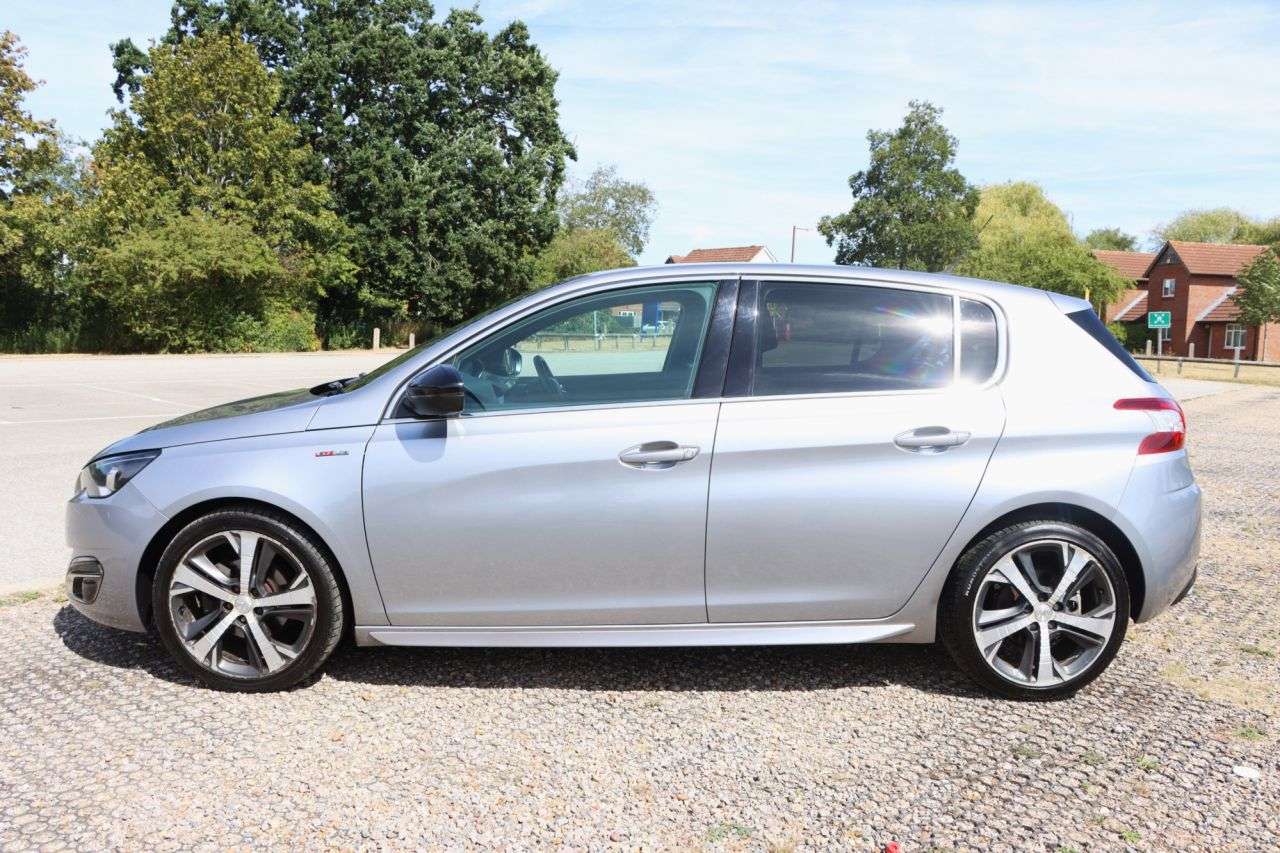 2016 PEUGEOT 308 2016 PEUGEOT 308