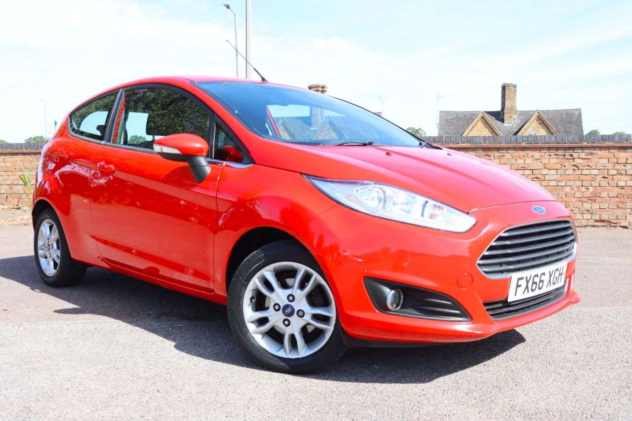 A 2016 FORD FIESTA 1.25 Zetec Hatchback 3dr Petrol Manual Euro 6 (82 ps) Just Serviced Ready t A 2016 FORD FIESTA 1.25 Zetec Hatchback 3dr Petrol Manual Euro 6 (82 ps) Just Serviced Ready t