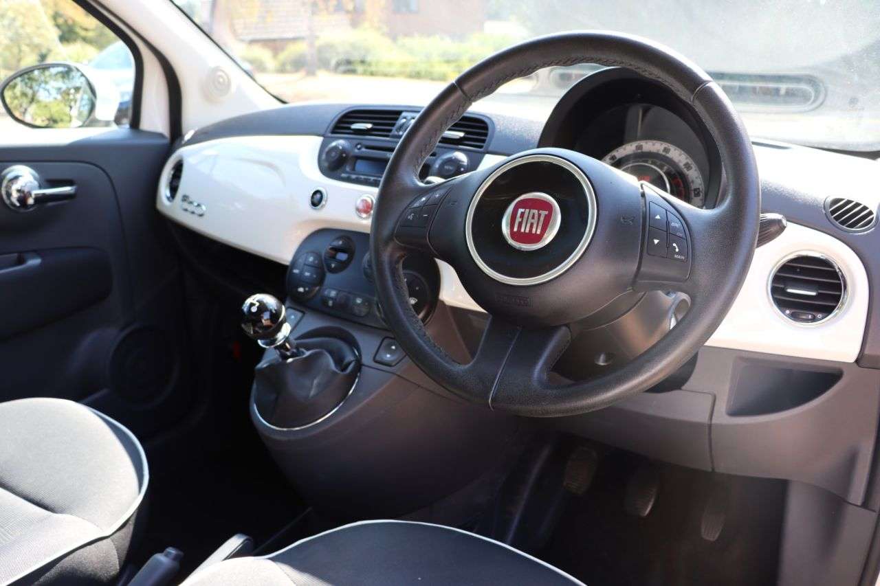 2015 FIAT 500 2015 FIAT 500
