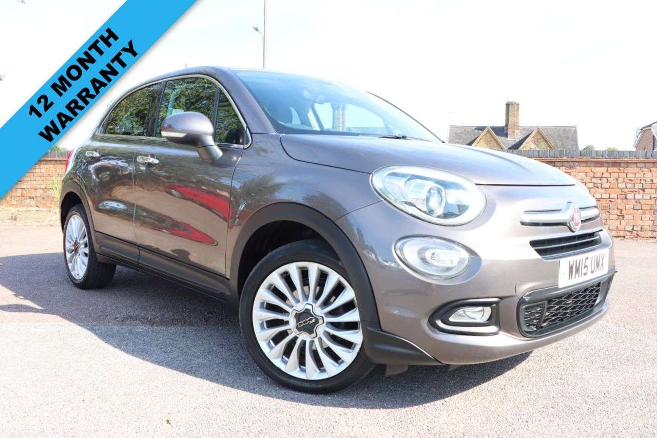 A 2015 FIAT 500X 1.4 MultiAir Lounge SUV 5dr Petrol Manual Euro 6 (s/s) (140 ps) Just Servic A 2015 FIAT 500X 1.4 MultiAir Lounge SUV 5dr Petrol Manual Euro 6 (s/s) (140 ps) Just Servic
