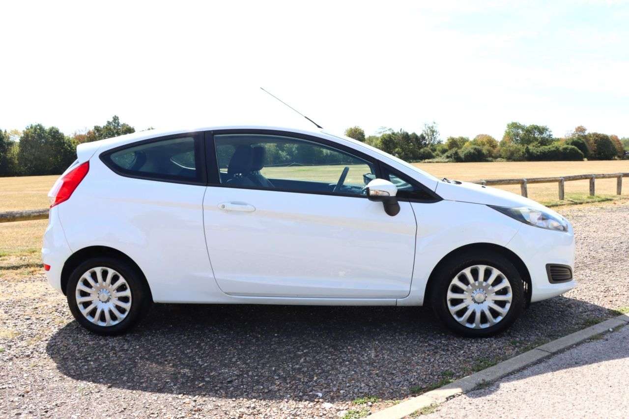 2015 FORD FIESTA 2015 FORD FIESTA